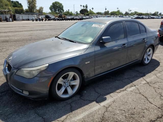 BMW 528i