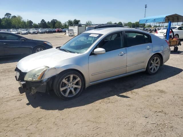 Nissan Maxima