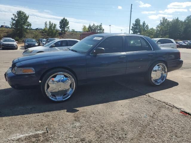 Ford Crown Victoria