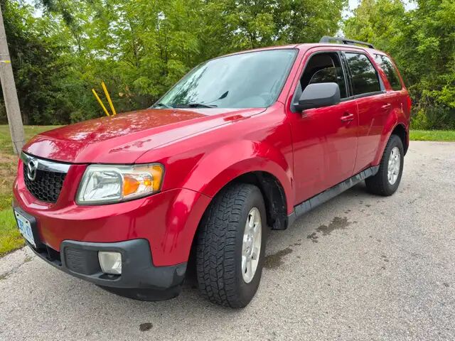 Mazda Tribute