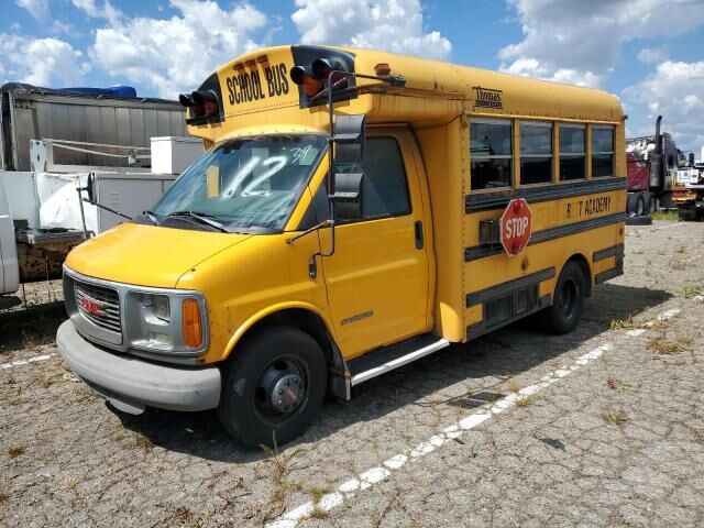 GMC Savana