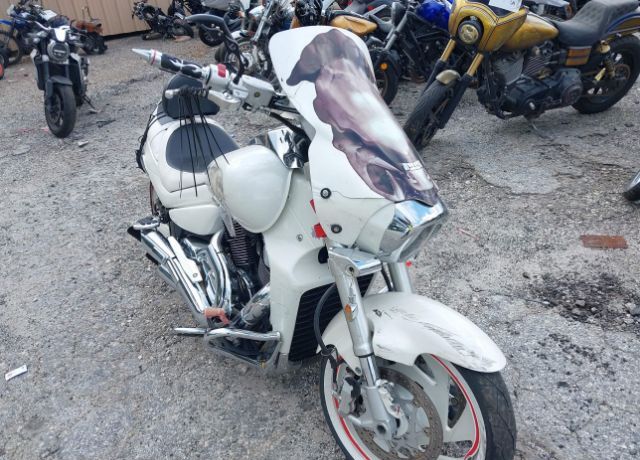 Suzuki VZR1800