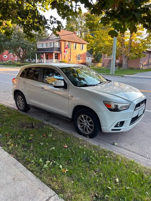 Mitsubishi RVR
