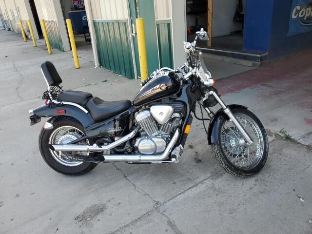 Honda VT600C (SHADOW VLX)