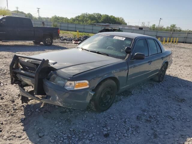 Ford Crown Victoria
