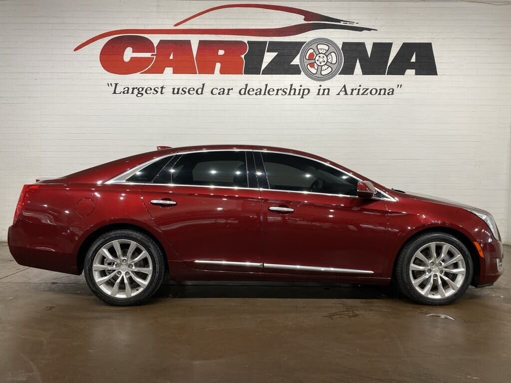 2017 CADILLAC XTS