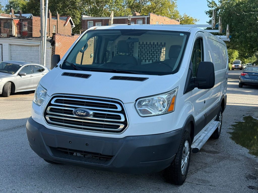 2015 FORD Transit