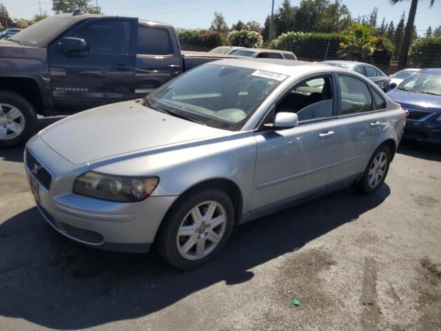 Volvo S40