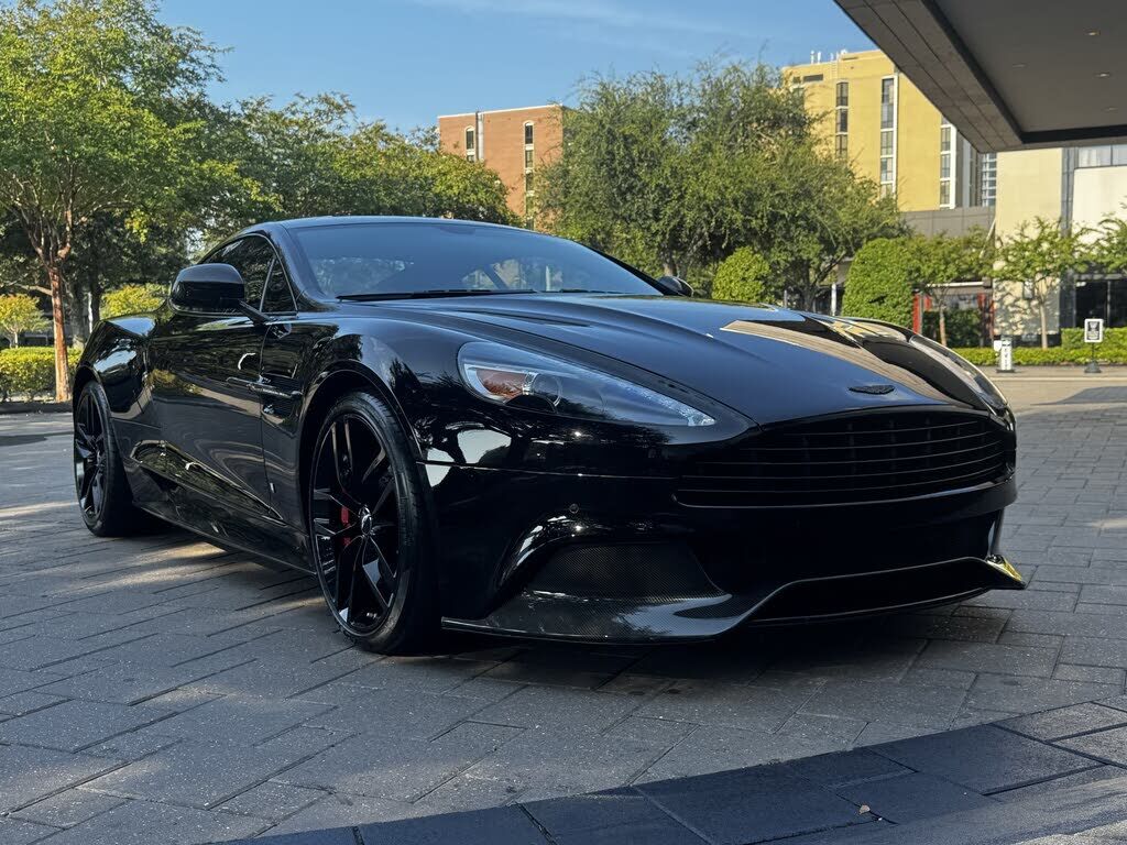 Aston Martin Vanquish