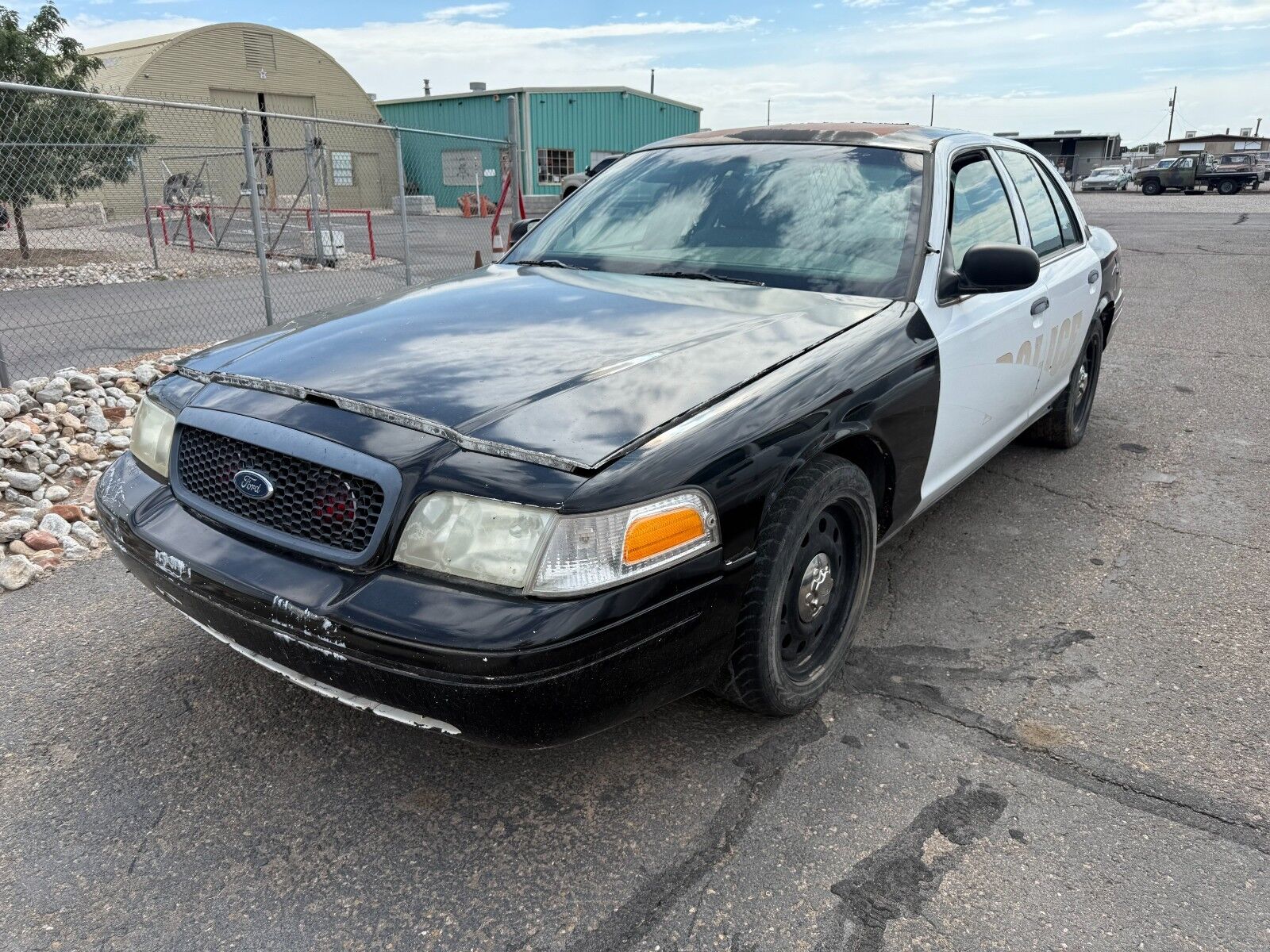 Ford Crown Victoria