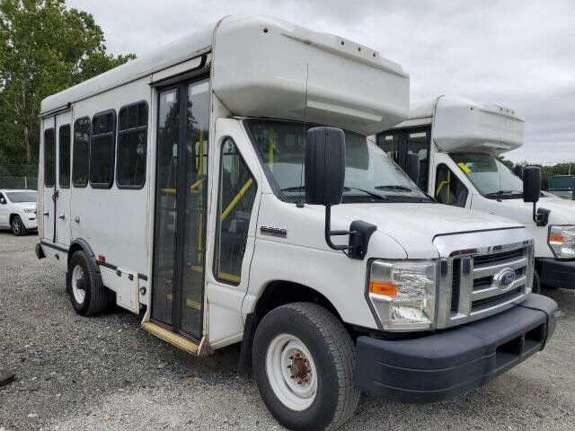 Ford E-350