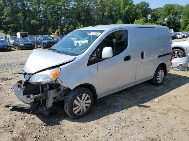 Nissan NV200