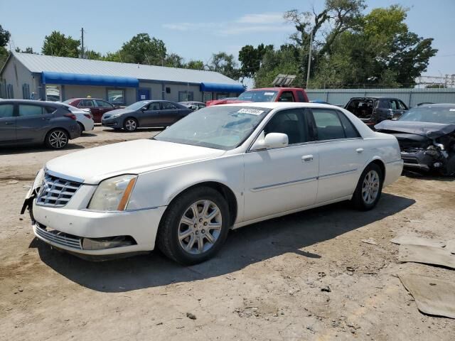 Cadillac DTS