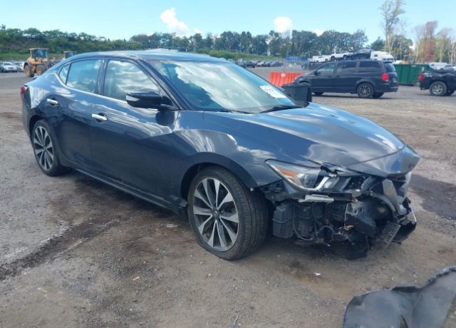 Nissan Maxima