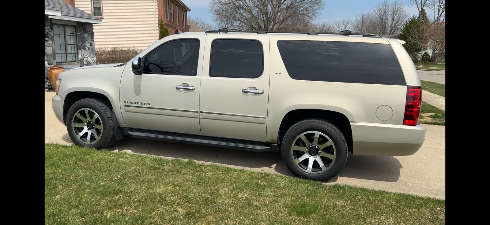 Chevrolet Suburban