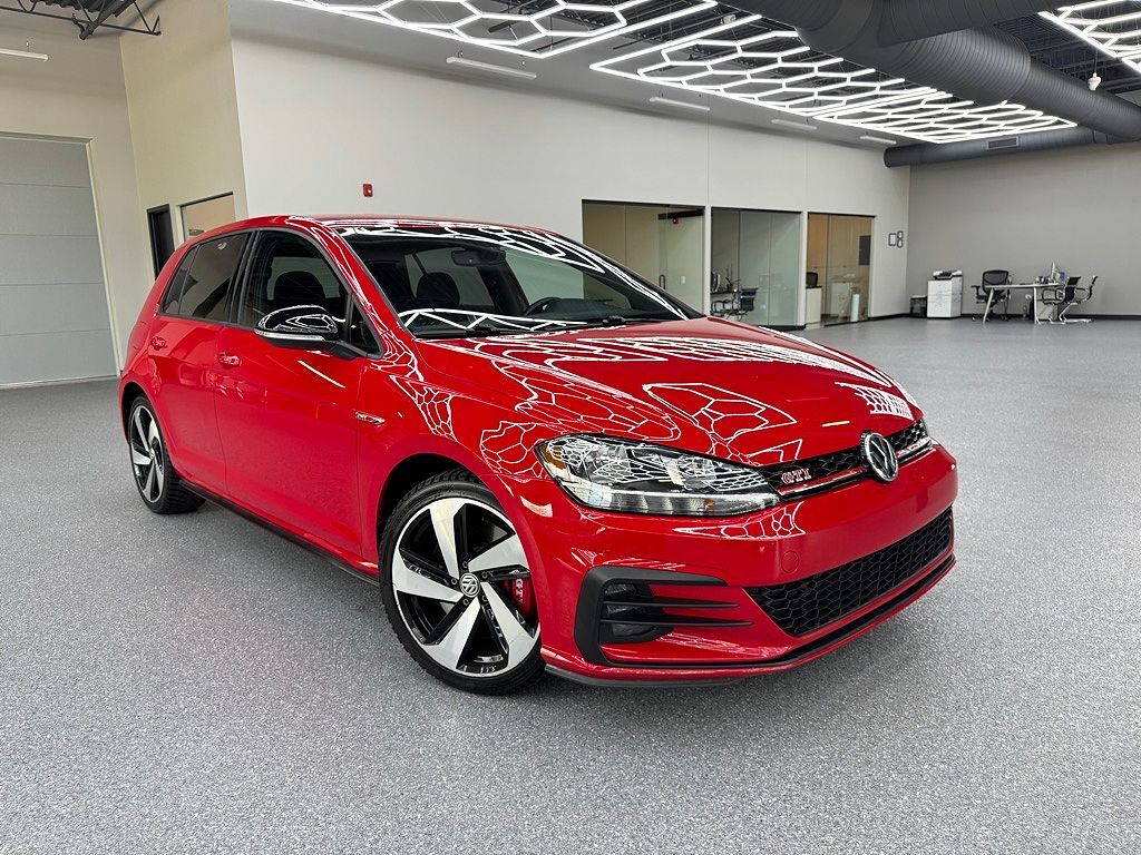 2021 VOLKSWAGEN Golf GTI