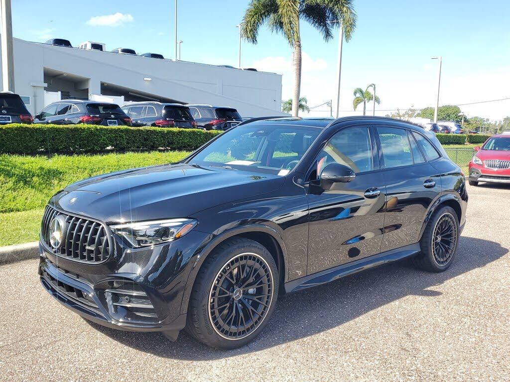 2025 Mercedes-Benz GLC-Class