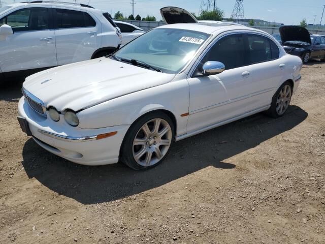 Jaguar X-Type