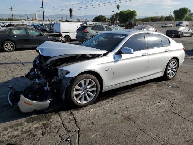 BMW 528i