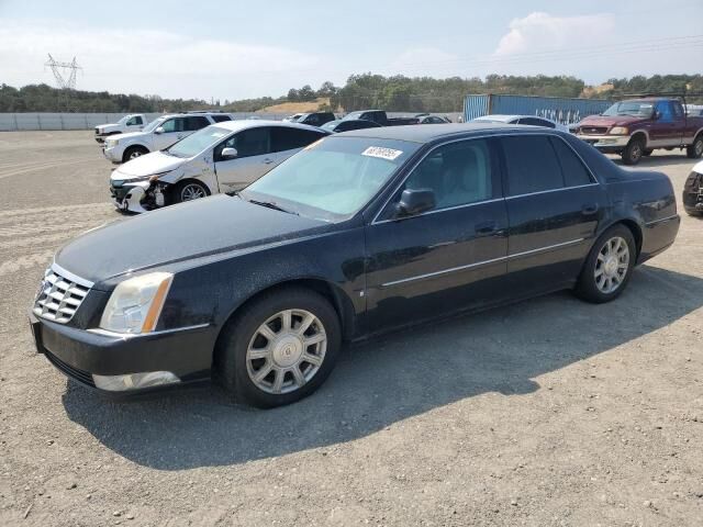 Cadillac DTS