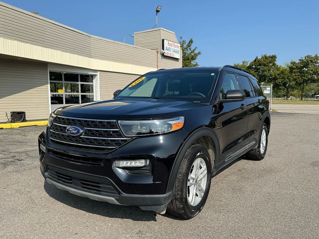 2023 FORD Explorer