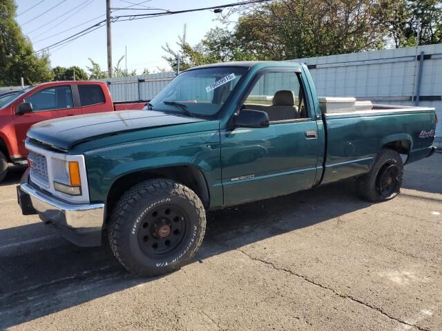 GMC Sierra