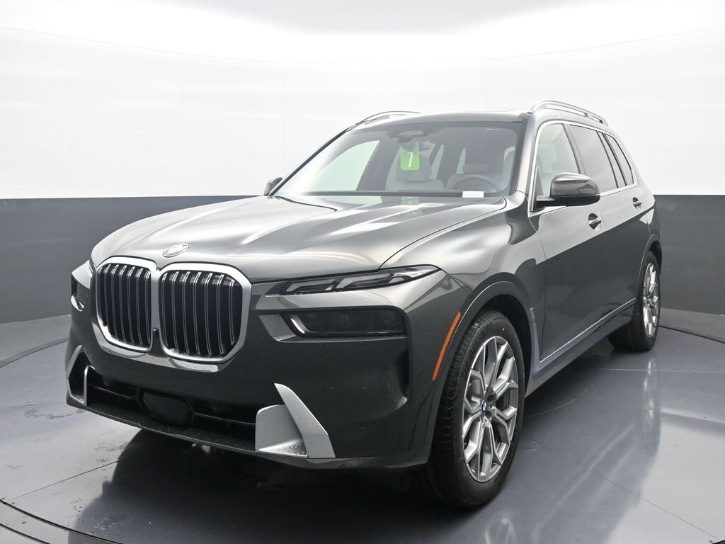 2026 BMW X7