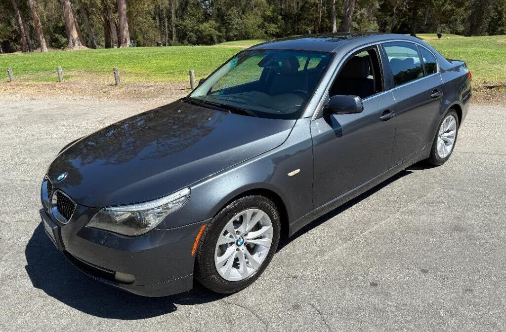 BMW 535i