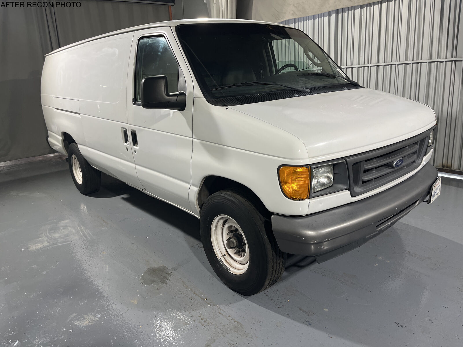 Ford E-250