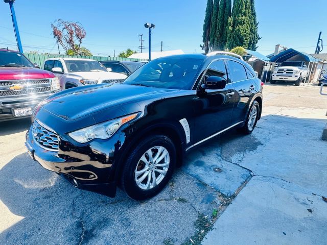 Infiniti FX50