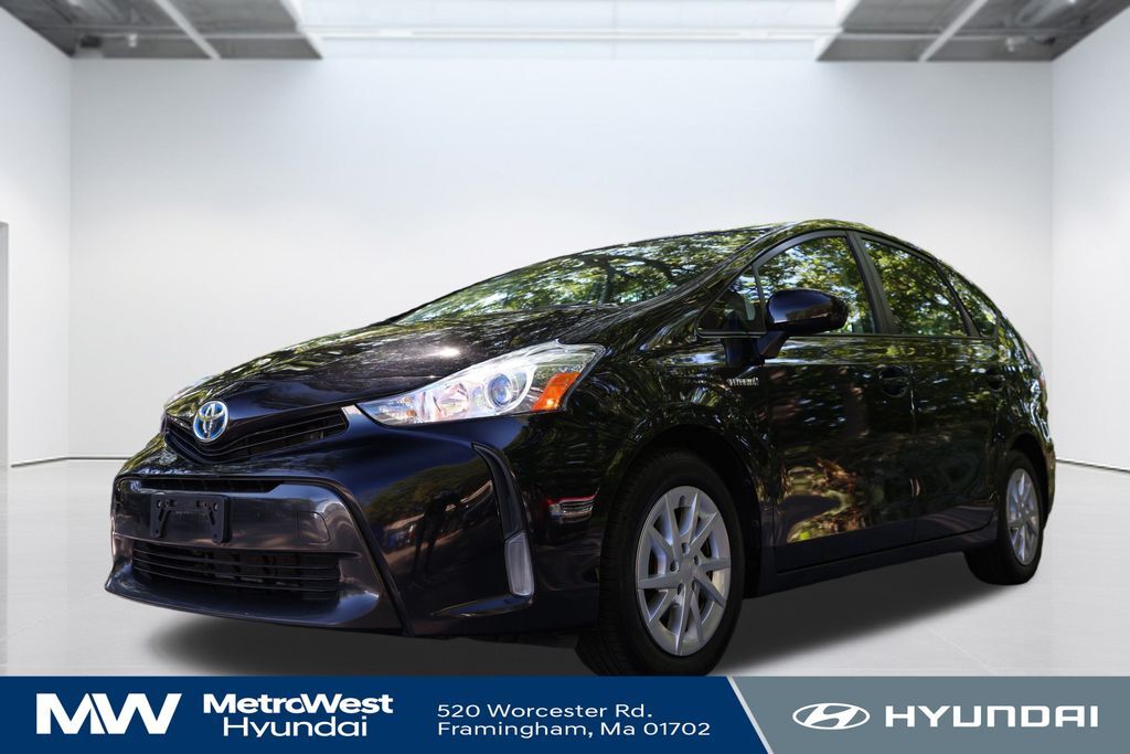 Toyota Prius V