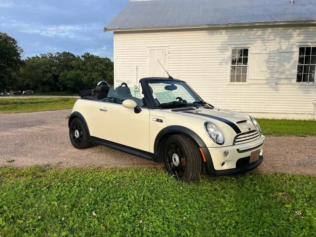 MINI Cooper Convertible