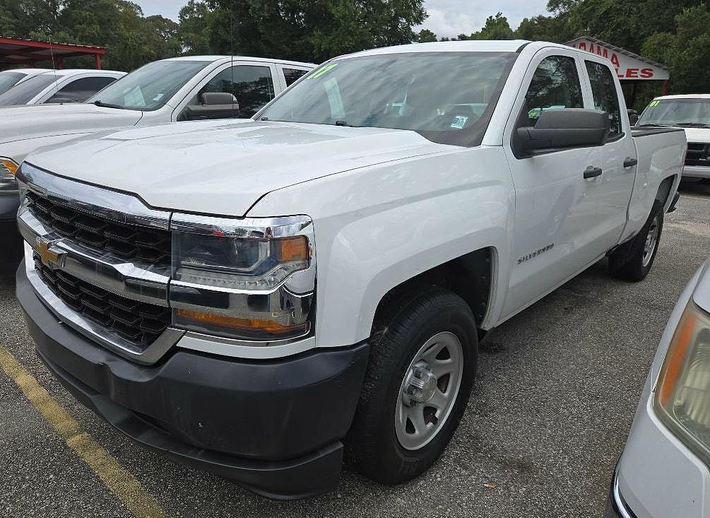 2017 CHEVROLET Silverado