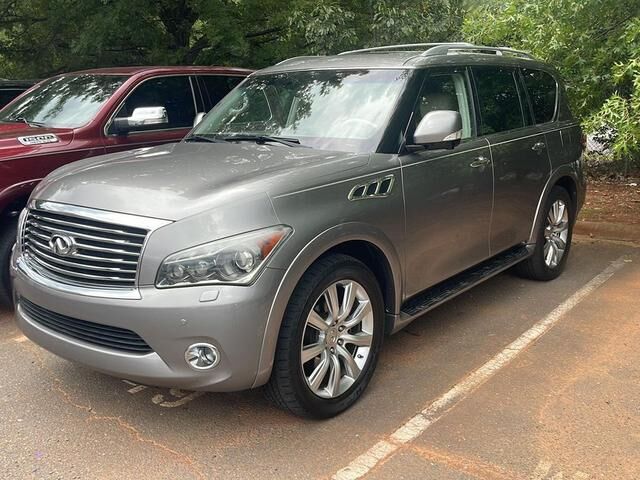 Infiniti QX56