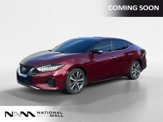 2019 NISSAN Maxima