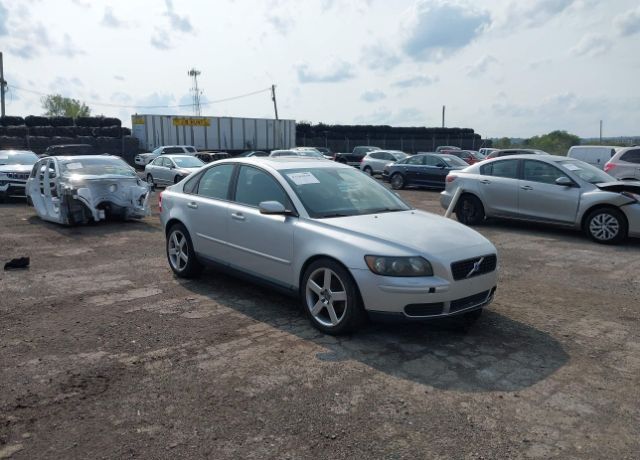 Volvo S40