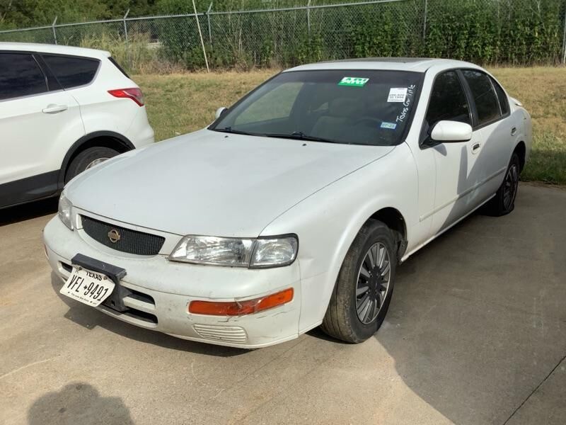 Nissan Maxima