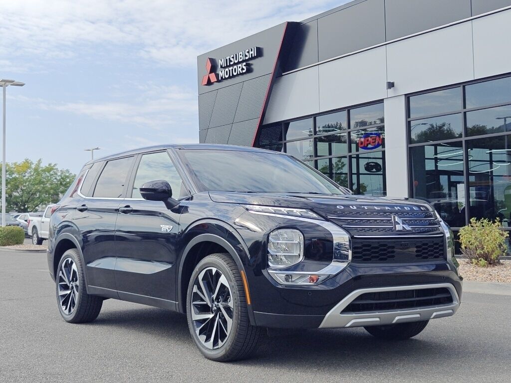 2025 MITSUBISHI Outlander