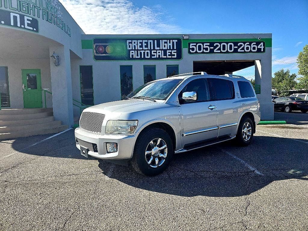 Infiniti QX56