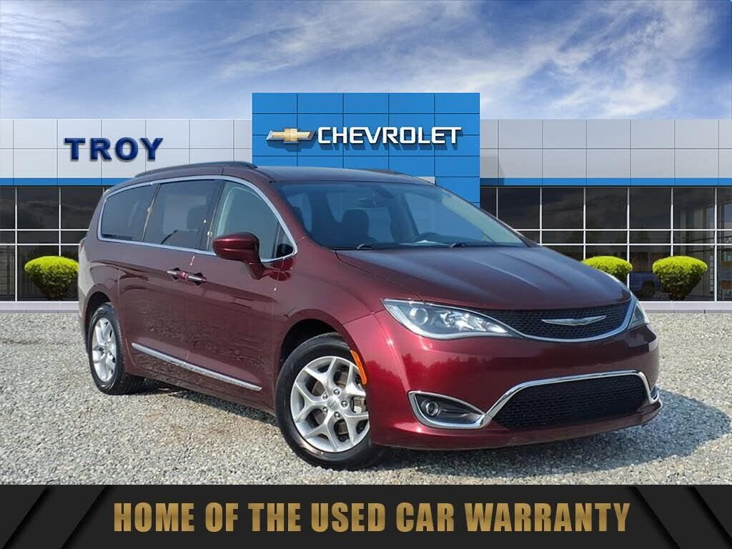2017 CHRYSLER Pacifica