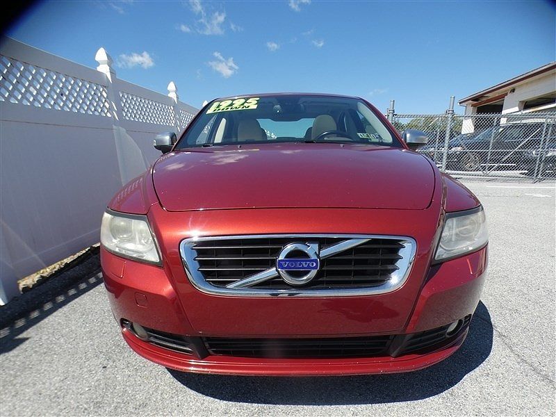 Volvo S40