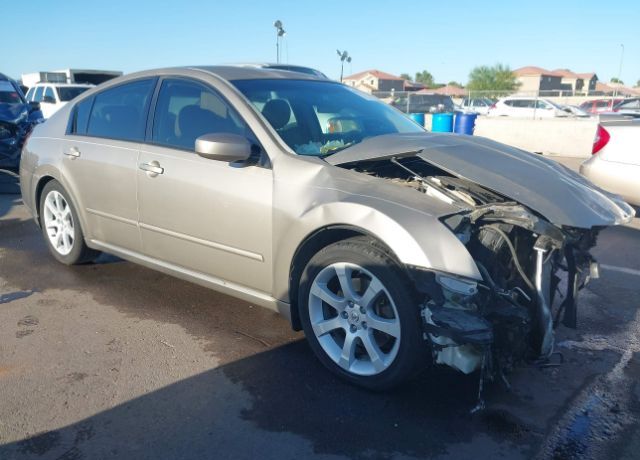 Nissan Maxima