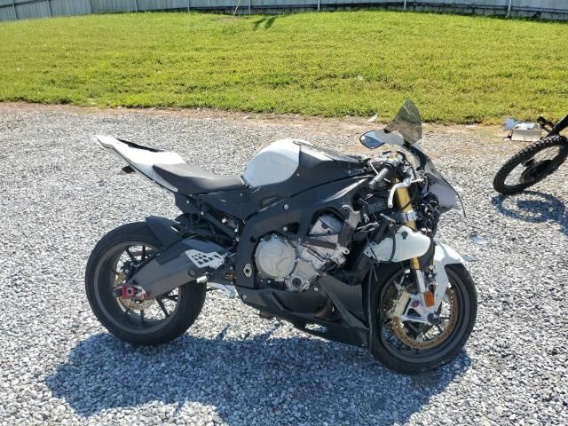 BMW S 1000 RR
