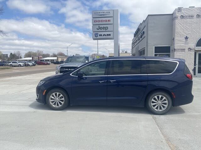 2018 CHRYSLER Pacifica