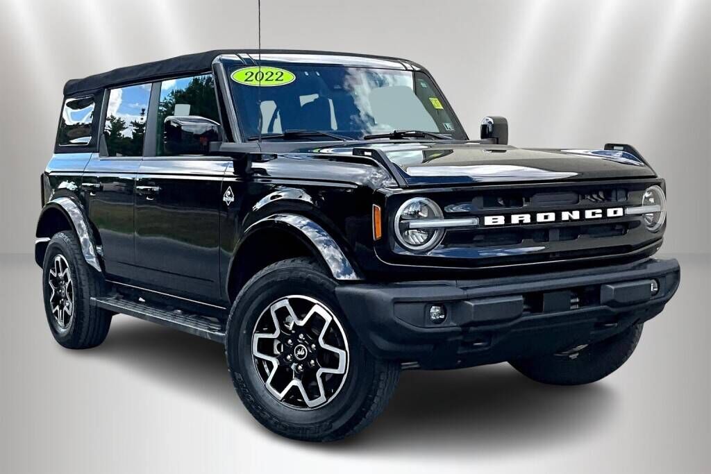 2022 FORD Bronco