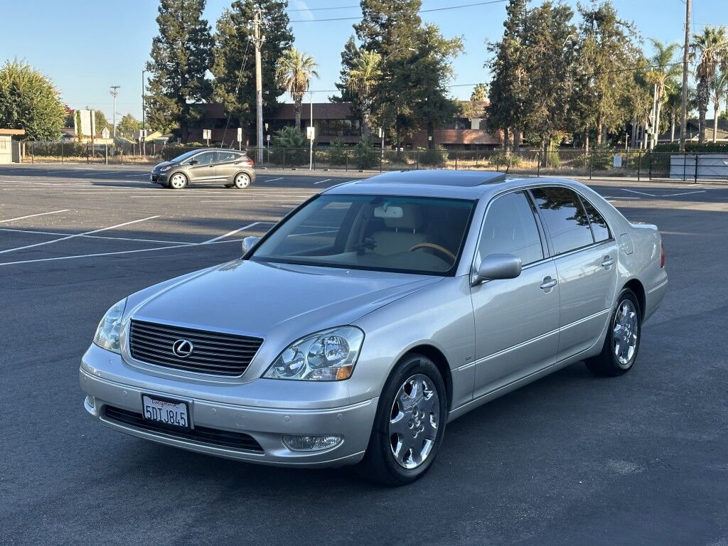 Lexus LS