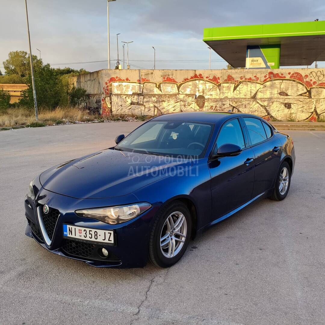 Alfa Romeo Giulia (952)