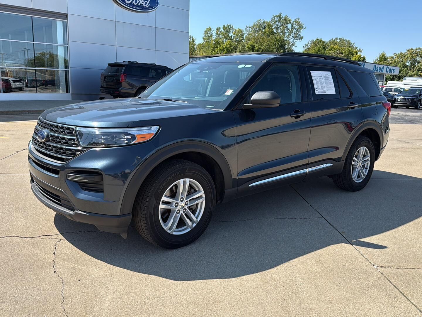 2023 FORD Explorer