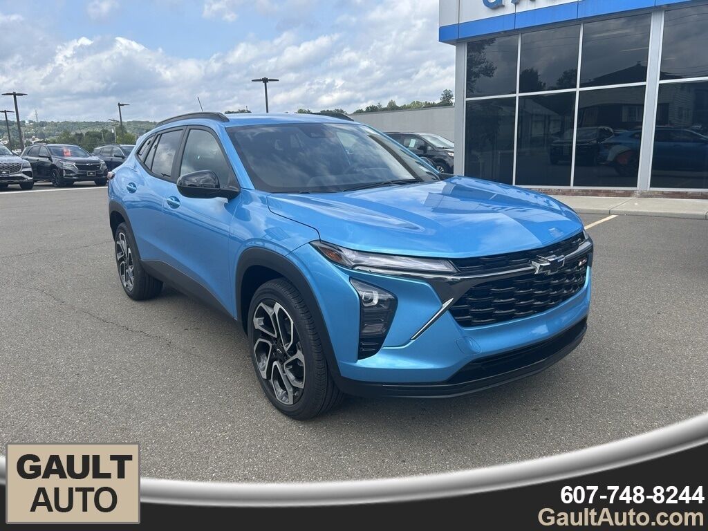 2025 CHEVROLET Trax