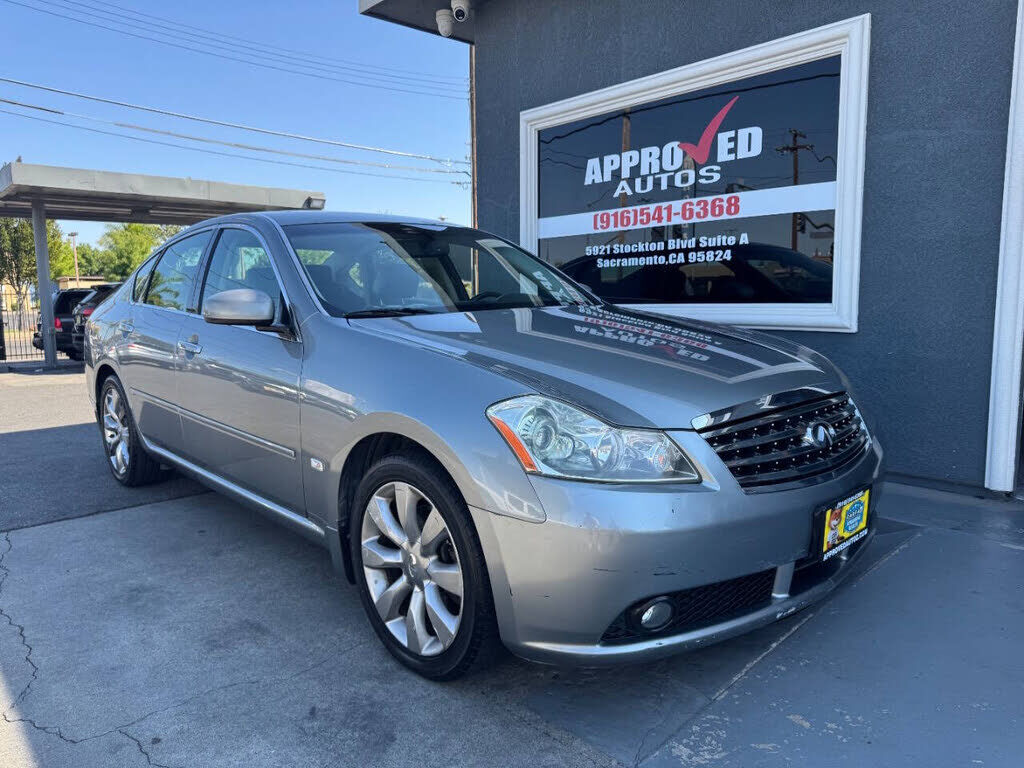 Infiniti M35